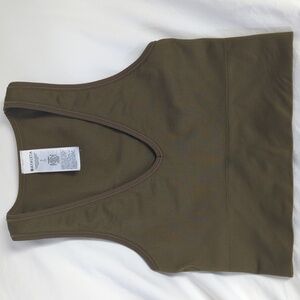 Athleta Aurora Seamless Crop Rib Tank in Acacia Olive - Size S